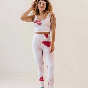 Nube artifact leggings